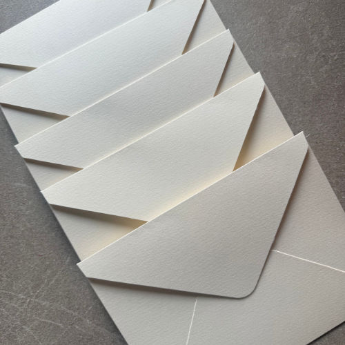 Set of 5 Rectangle Off-White Envelopes